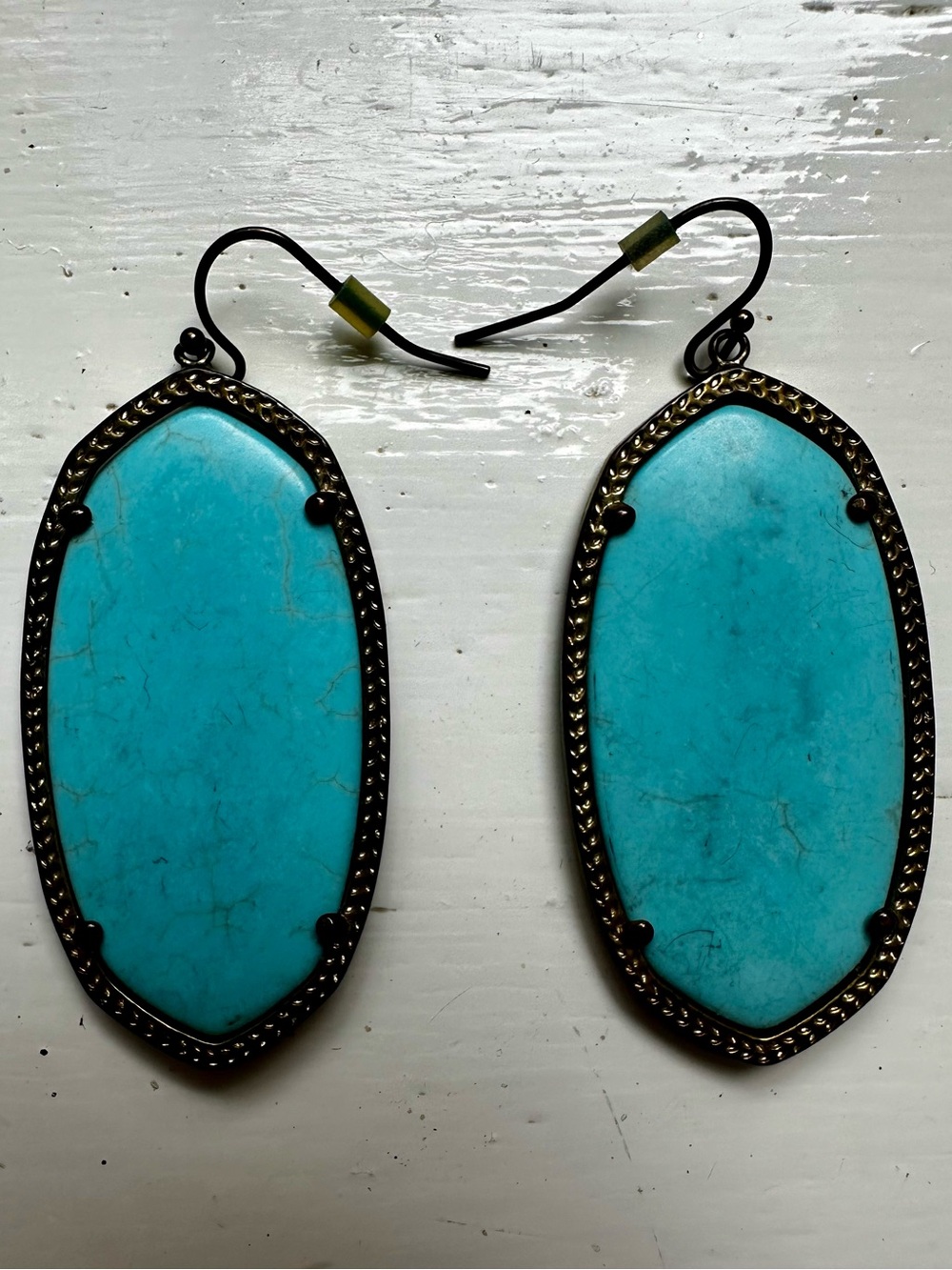 Kendra Scott Vintage Turquoise Blue Stone & Gold Color Trim Drop Earrings